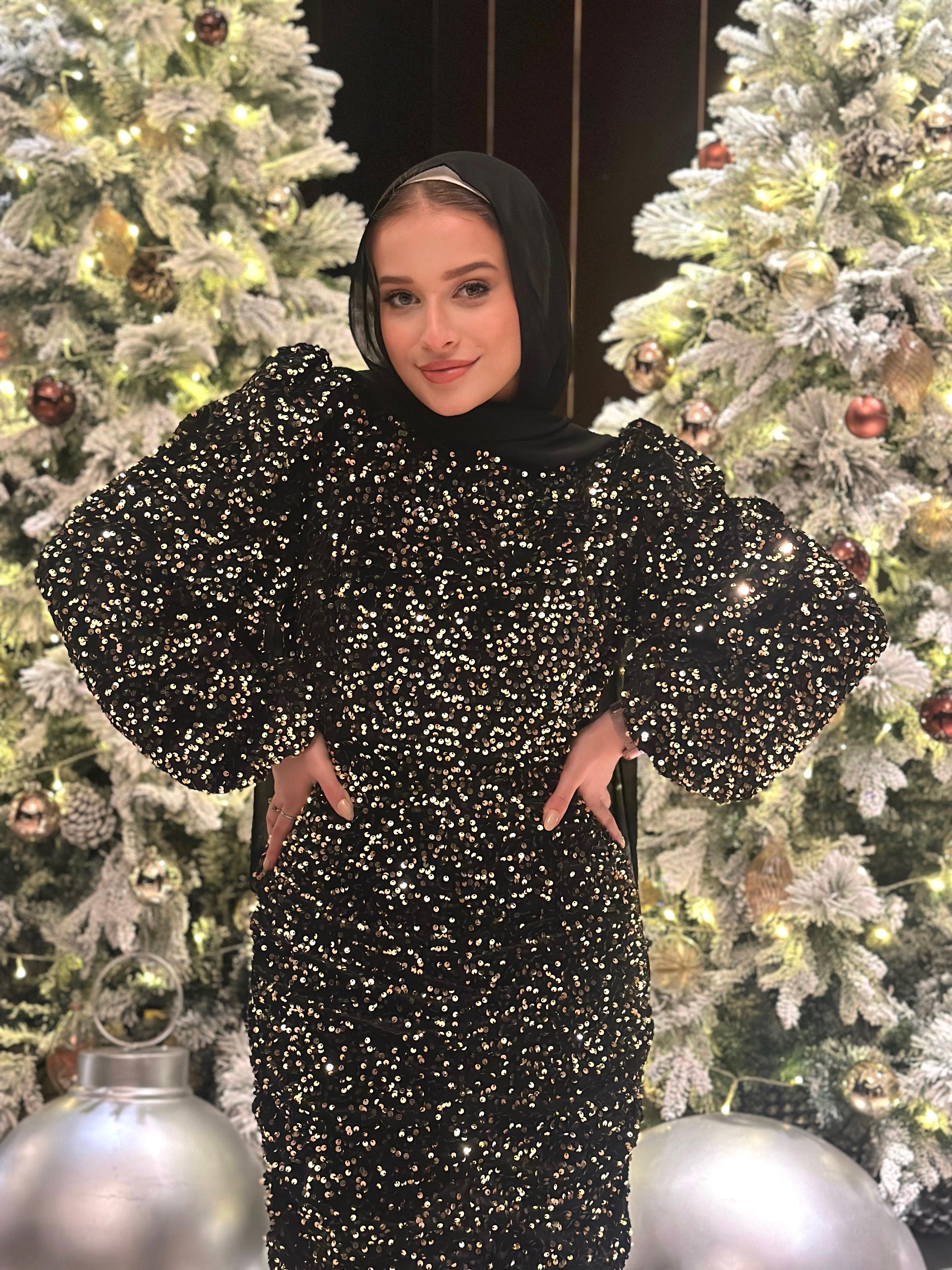 Shape & Glow Dress The Night Stars