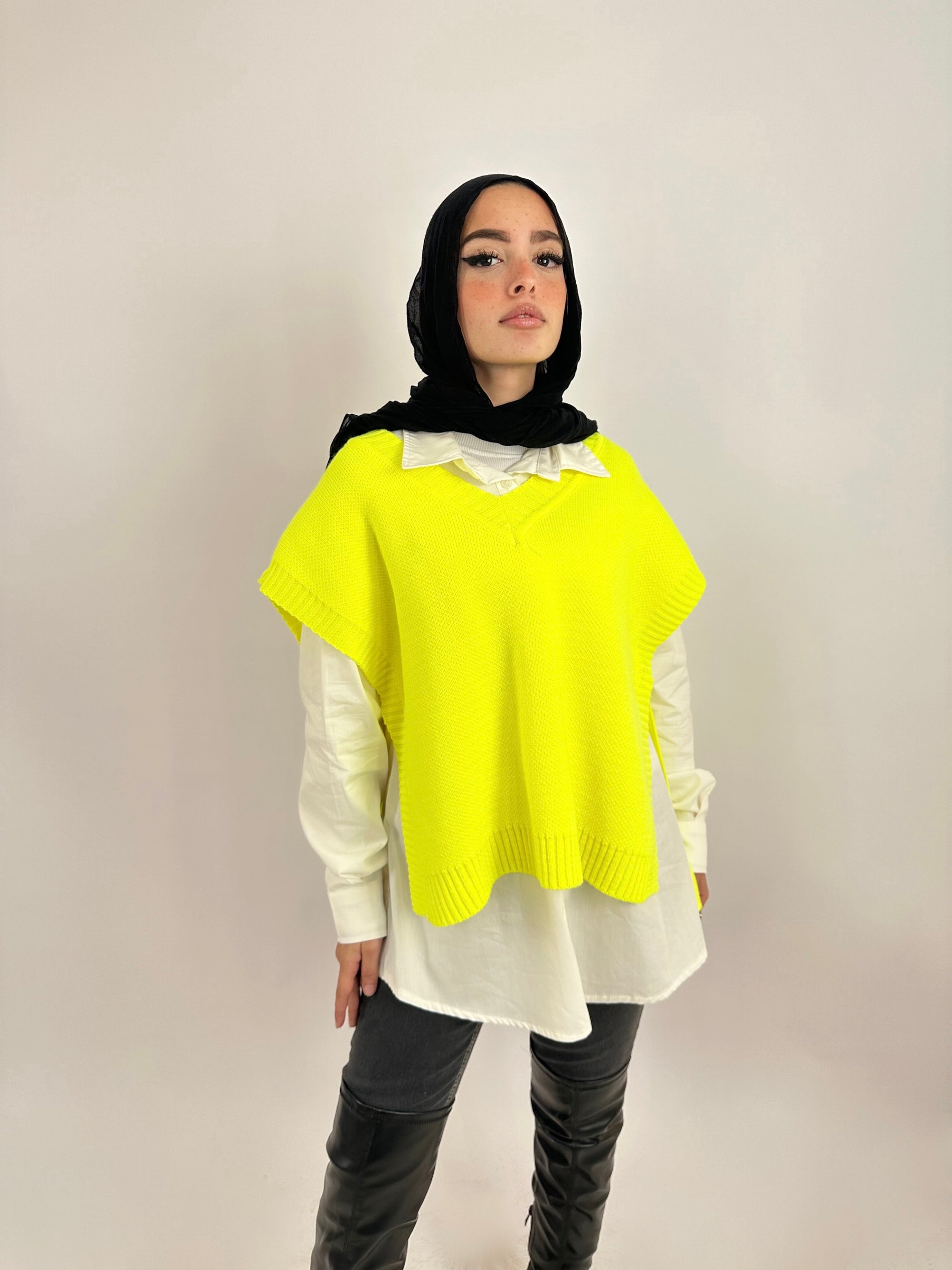 V Wrap Vest Neon