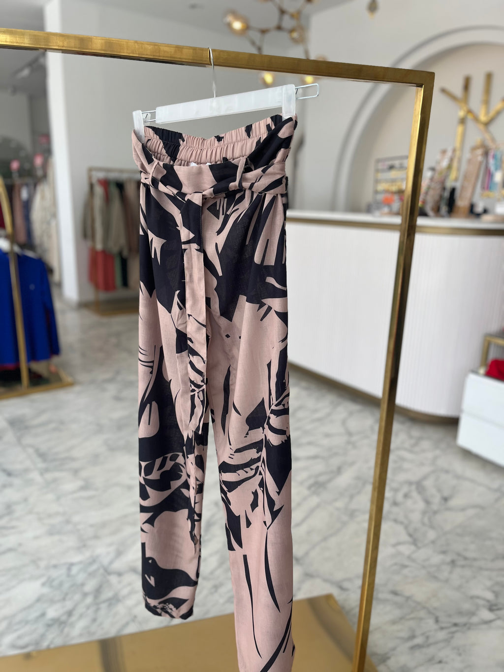 Black Leafed Linnen Pants