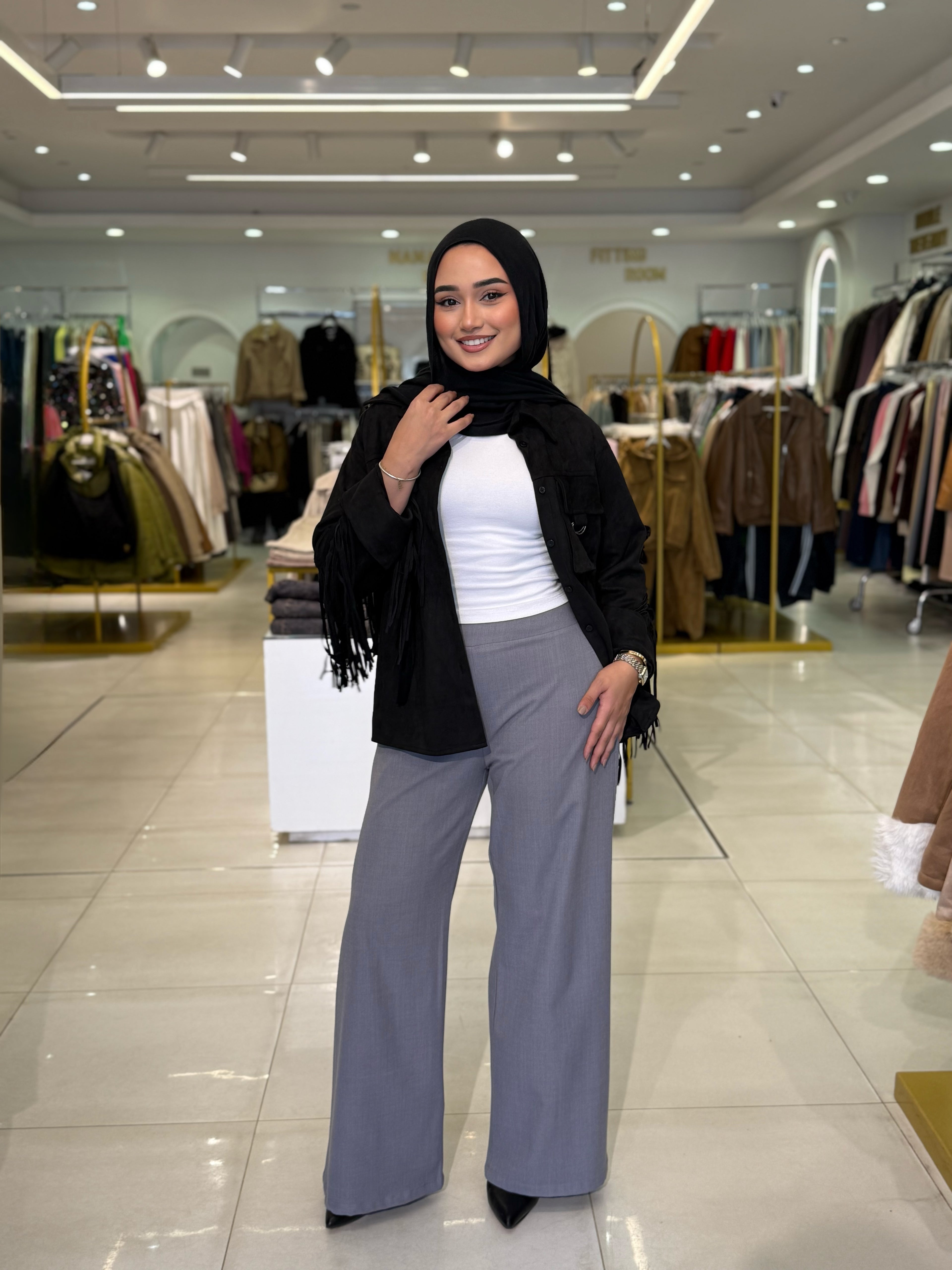 Closing Heavy Deals Pants