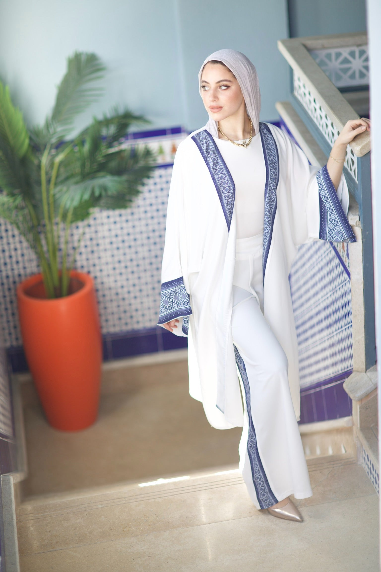 New Arabian Trim Kimono Cream Blues