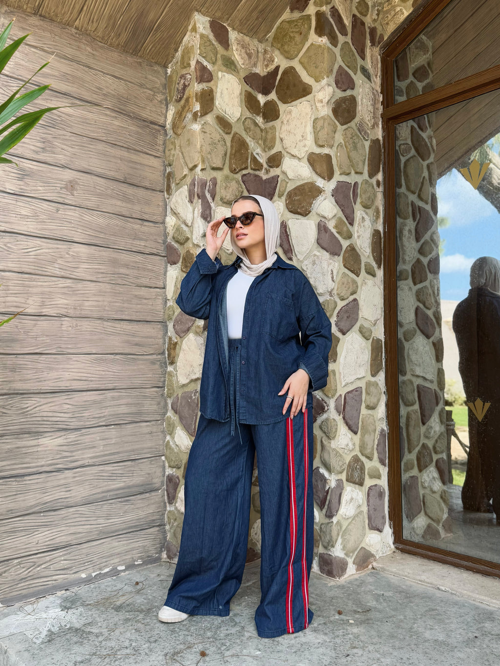 Cherry Trims Denim Pants