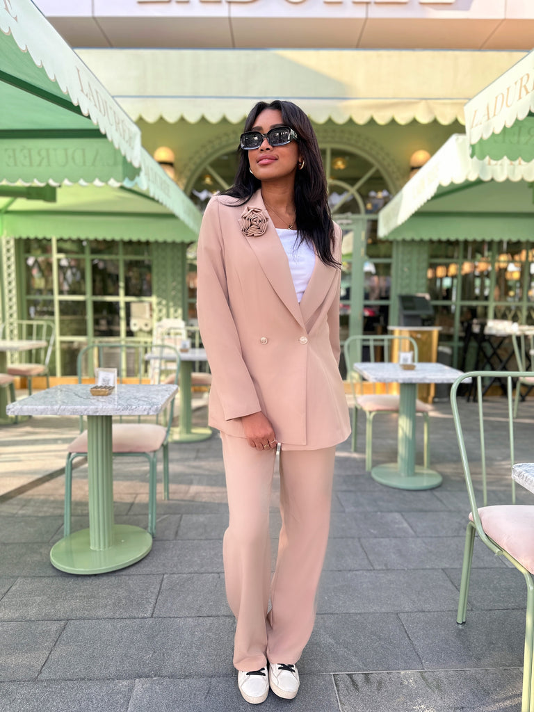 La Vie en Rose Suit Pants Sand