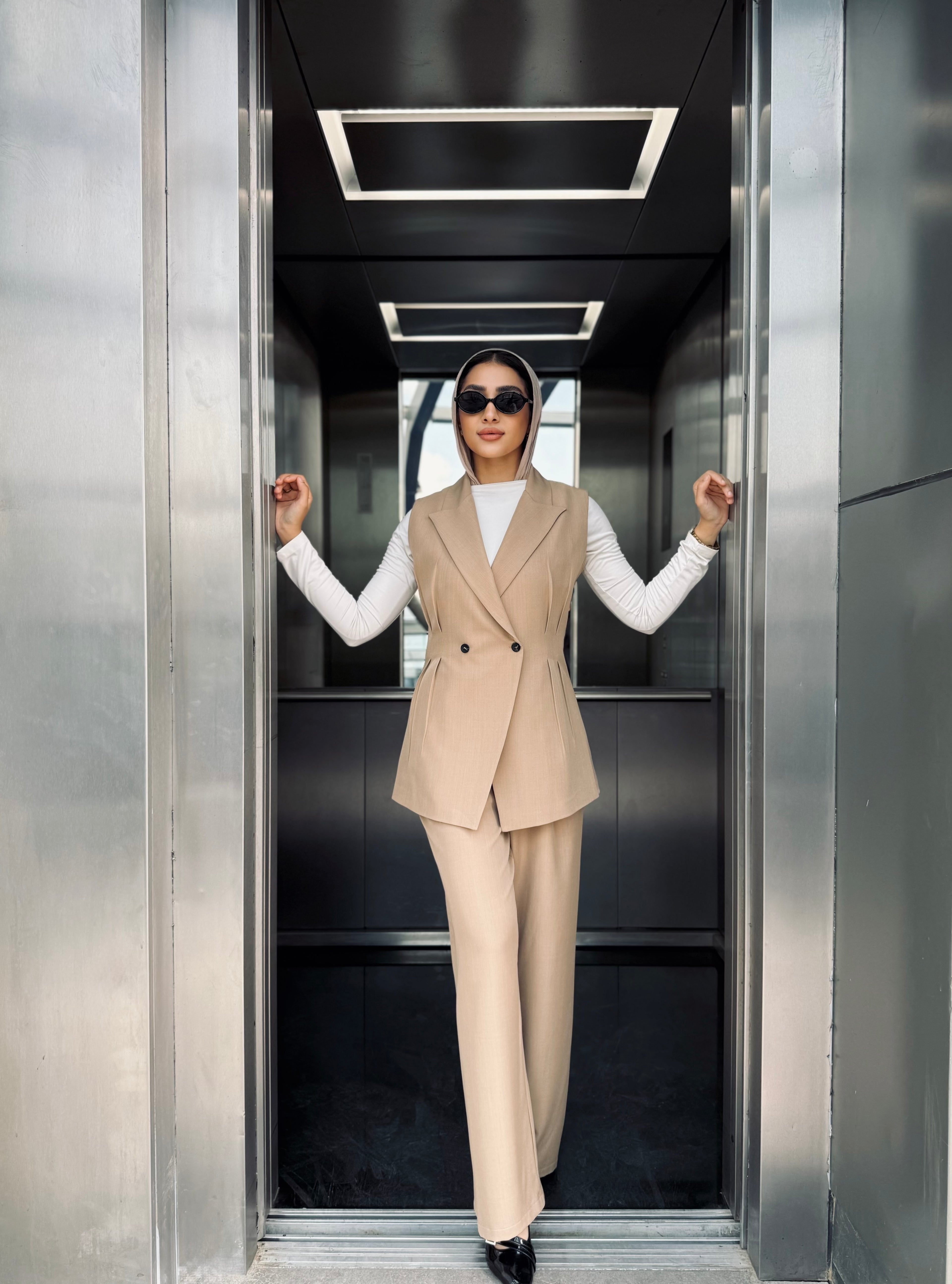 Snatch it Suit Pants