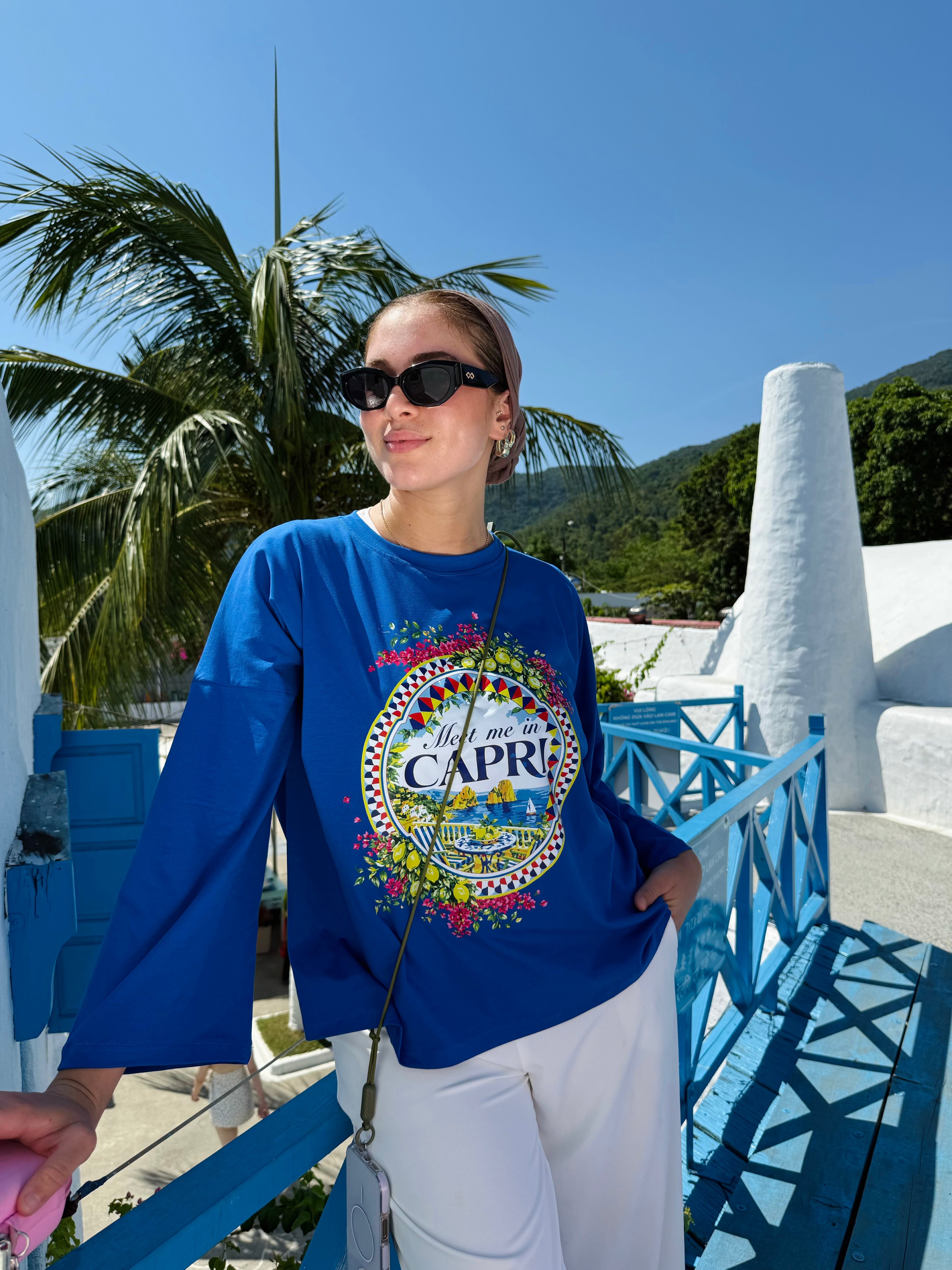 Capri T-Shirt