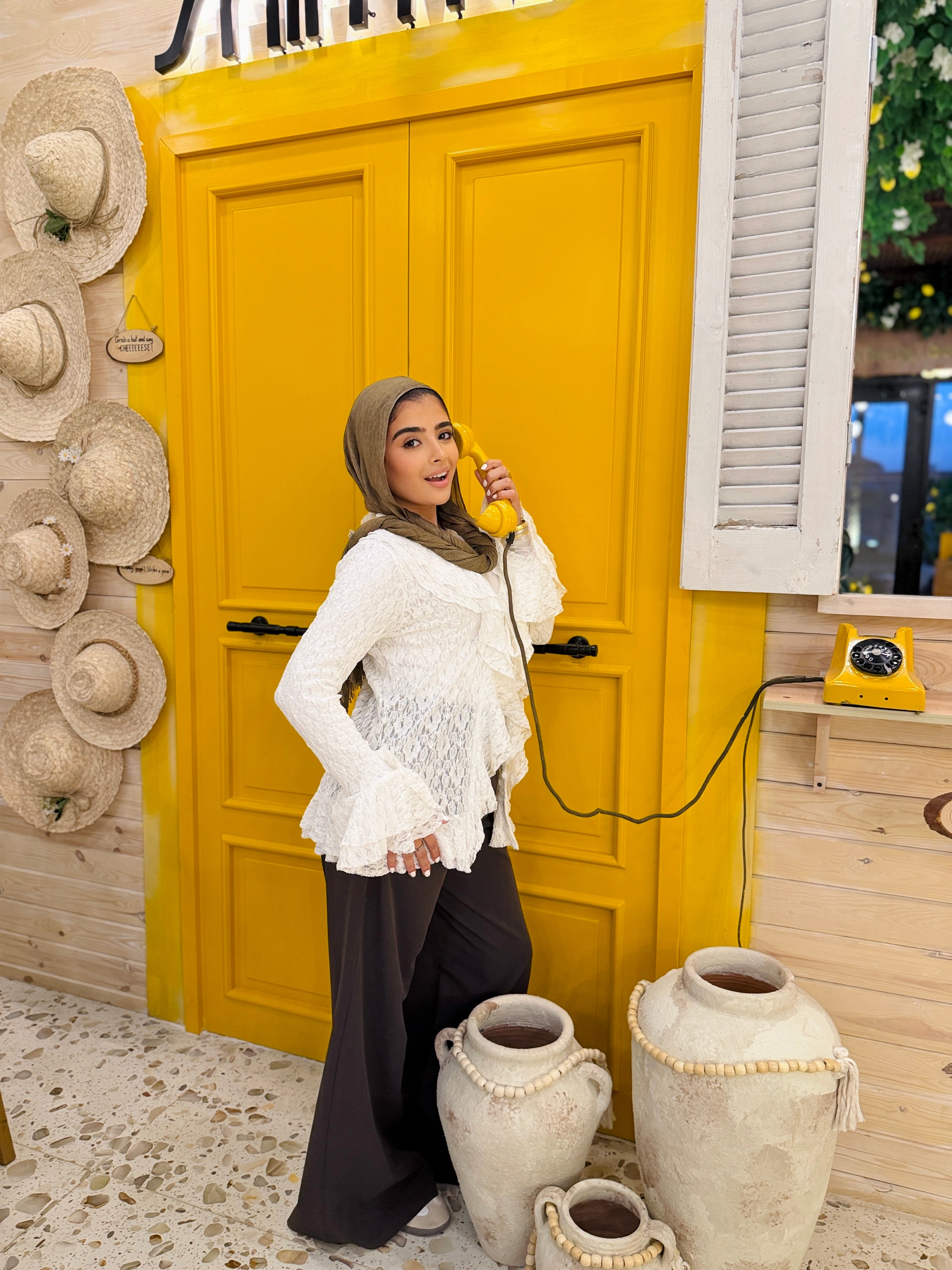 The lace Ruff Cardigan