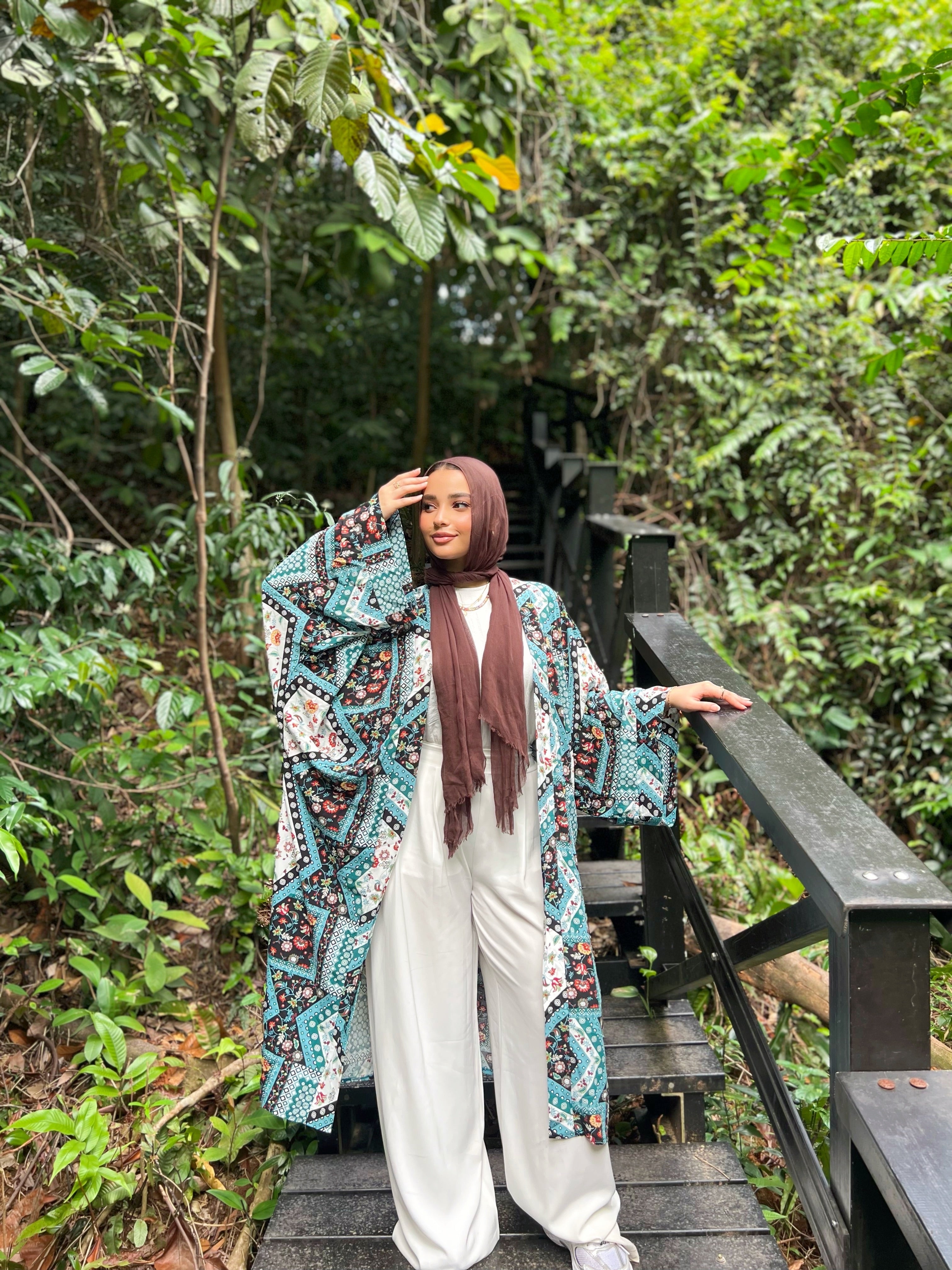 Zahra Flow Kimono