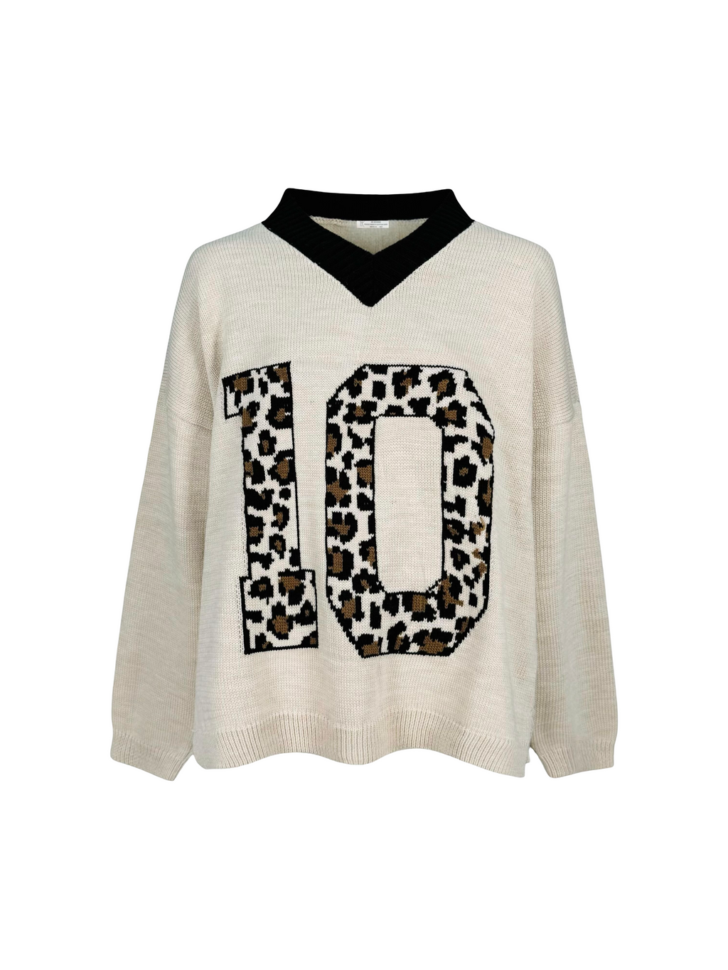 10 Leopard Oversized Knit