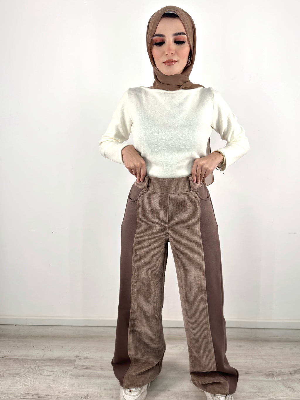 Two Tone Wide Pants Sand