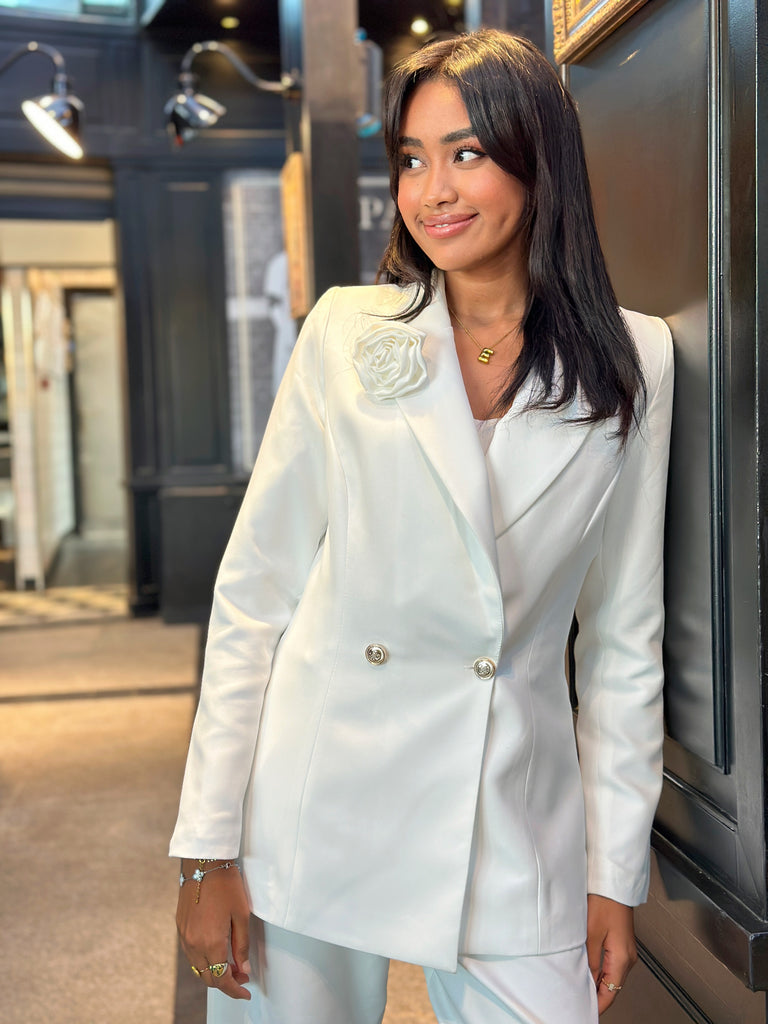 La Vie en Rose Suit Blazer Cream