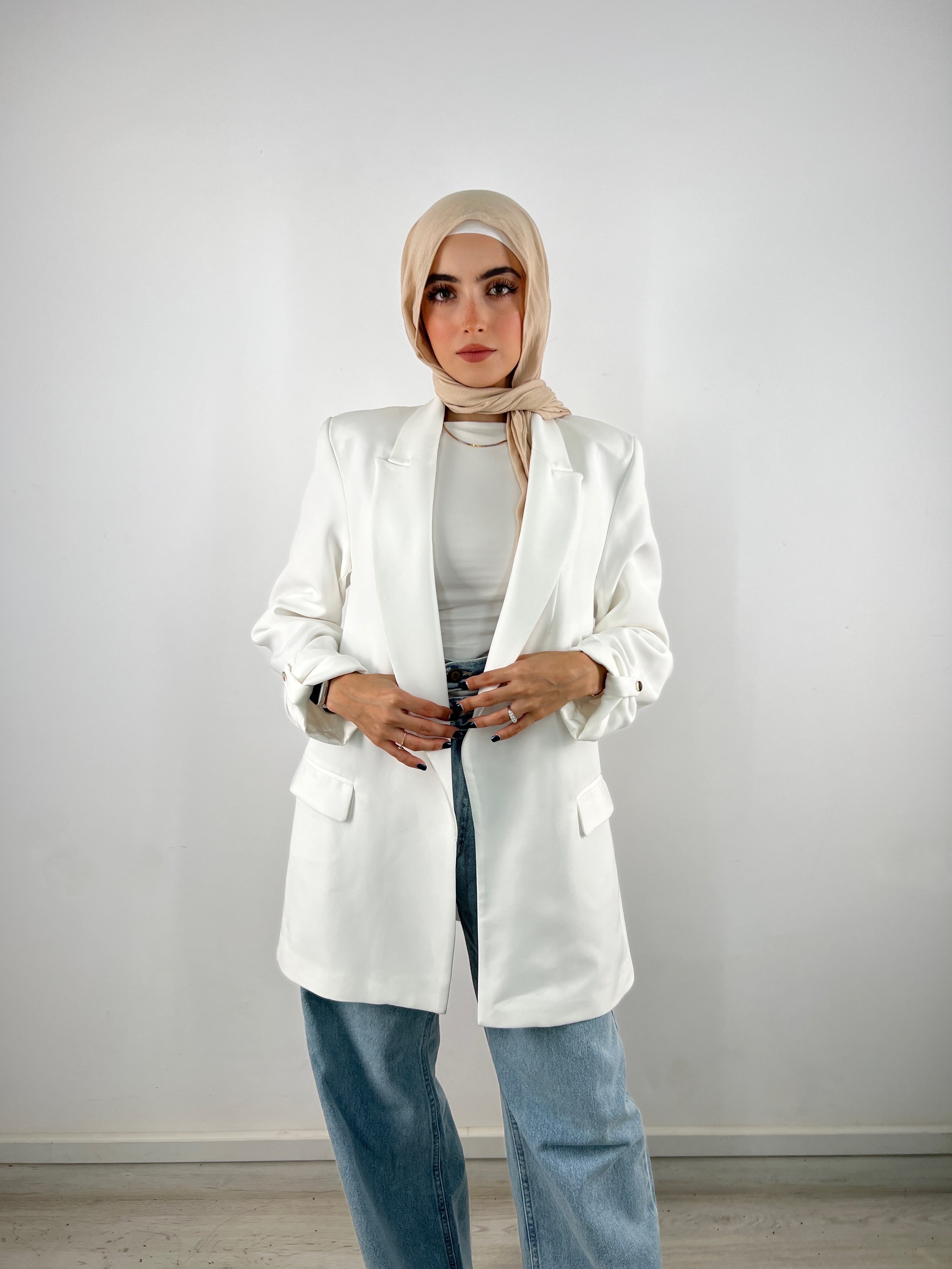 Close The Deal Blazer White