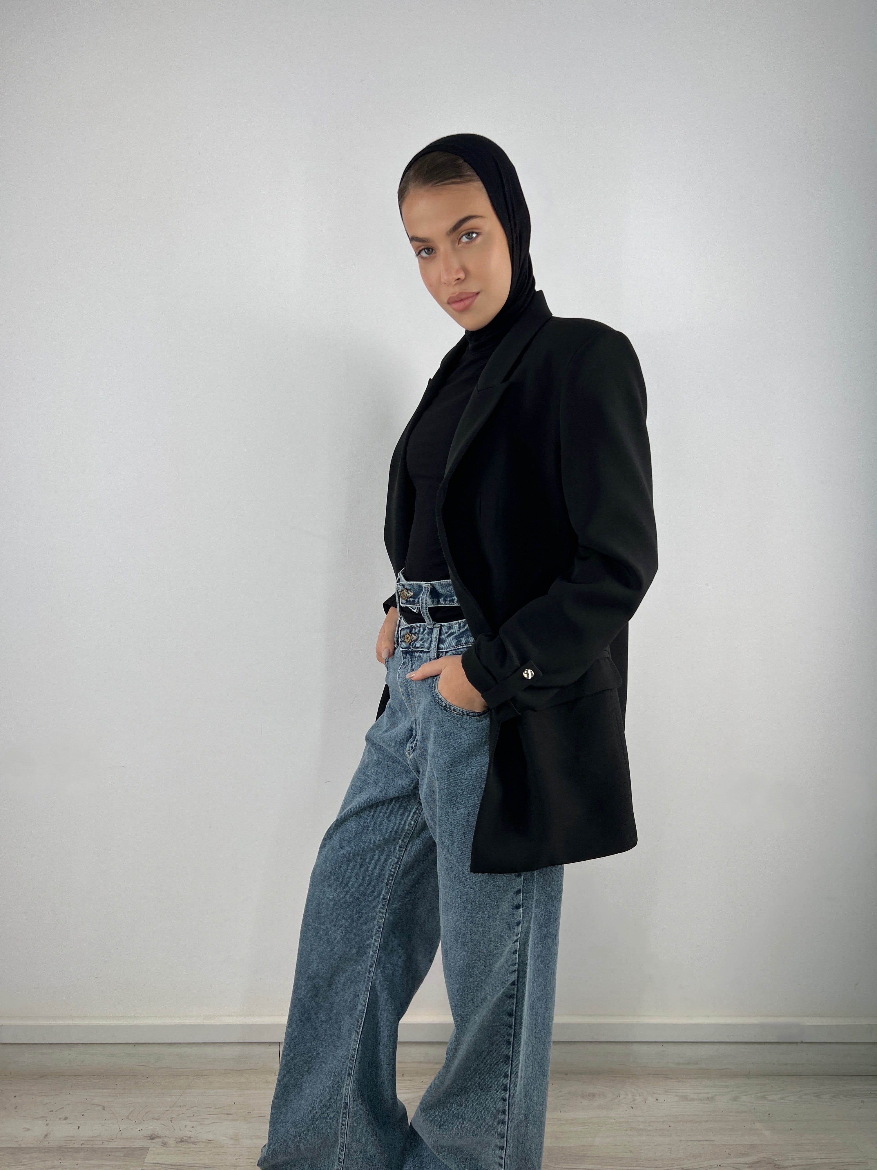 Close The Deal Blazer Black