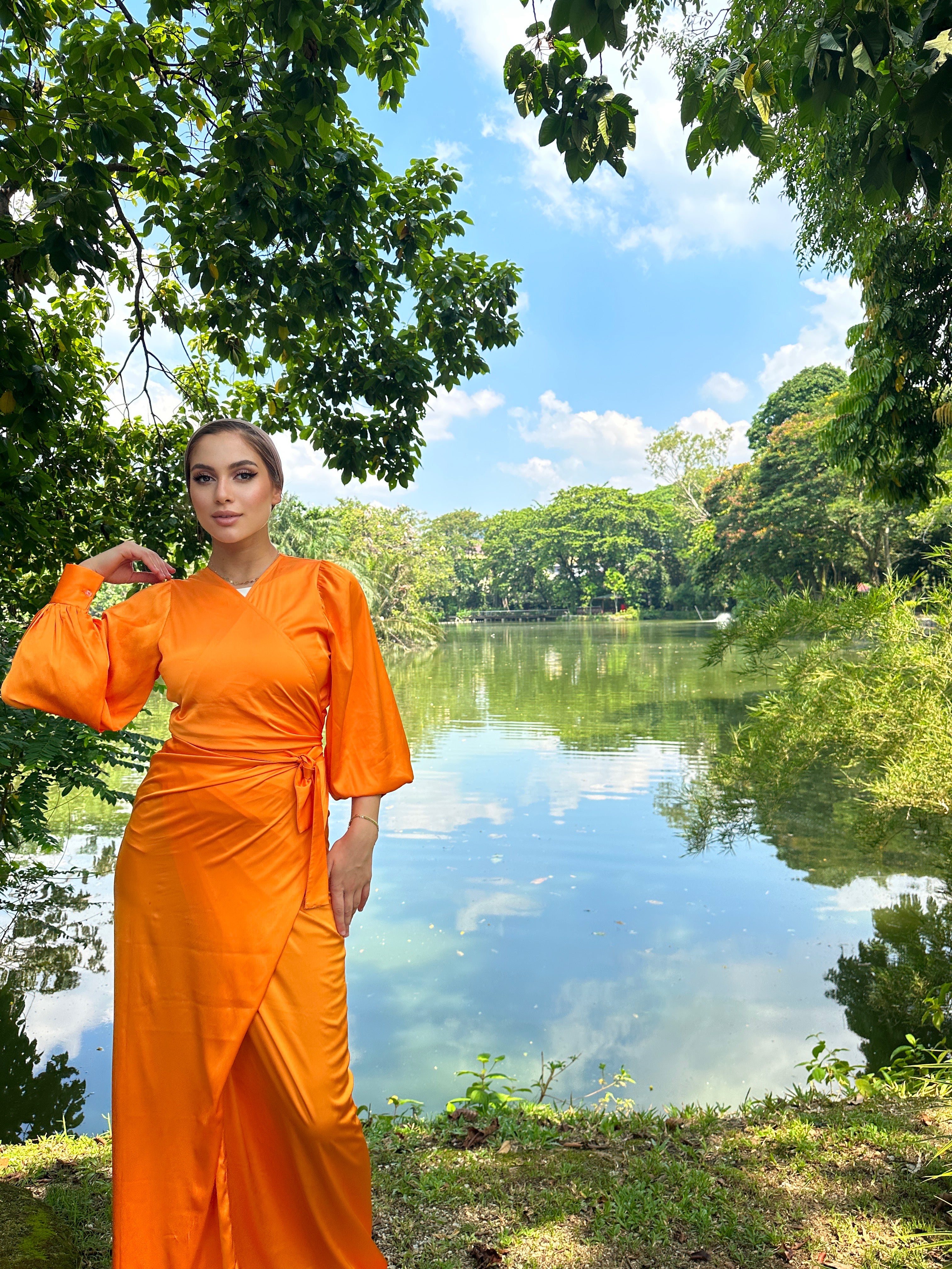 Silky Wrappy Top Orange
