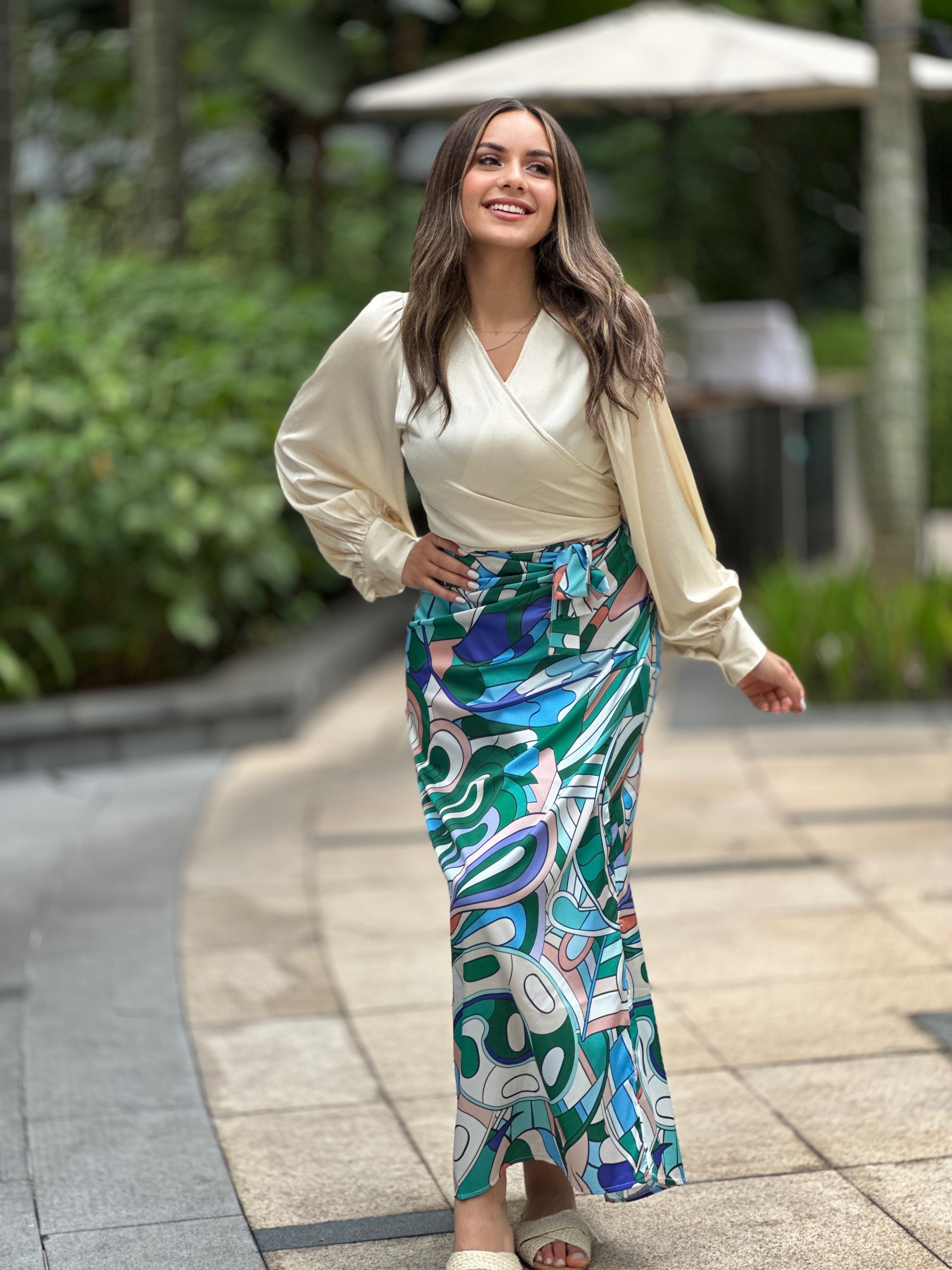 Silky Wrappy Top Sand