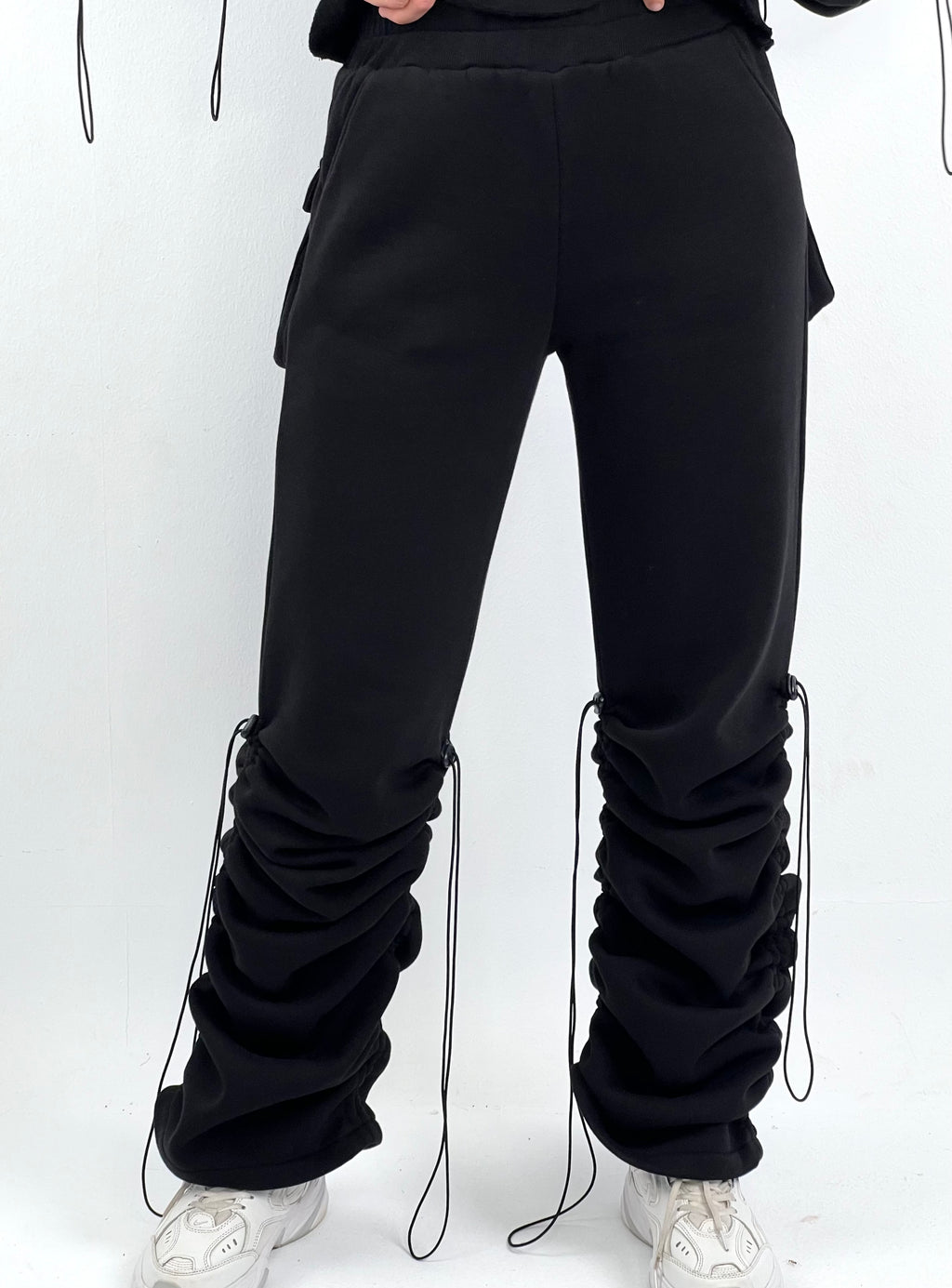 Standout Pants Black