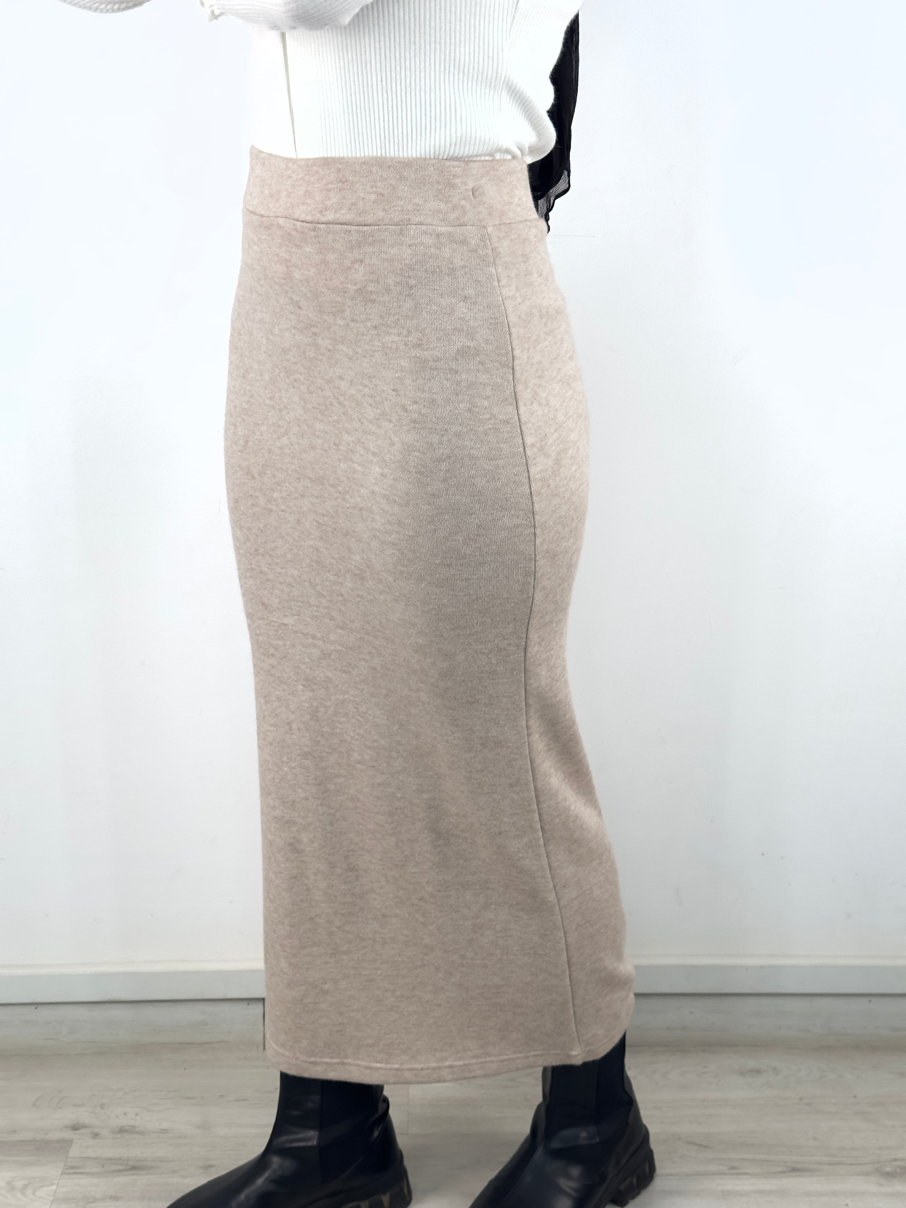 Knit Slim Skirt Latte