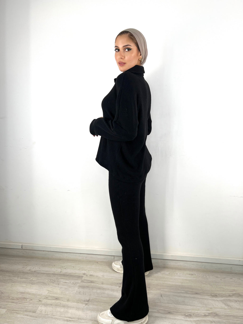 Warmy Heavy Sweater Black