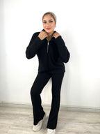 Warmy Heavy Knit Flare Pants Black
