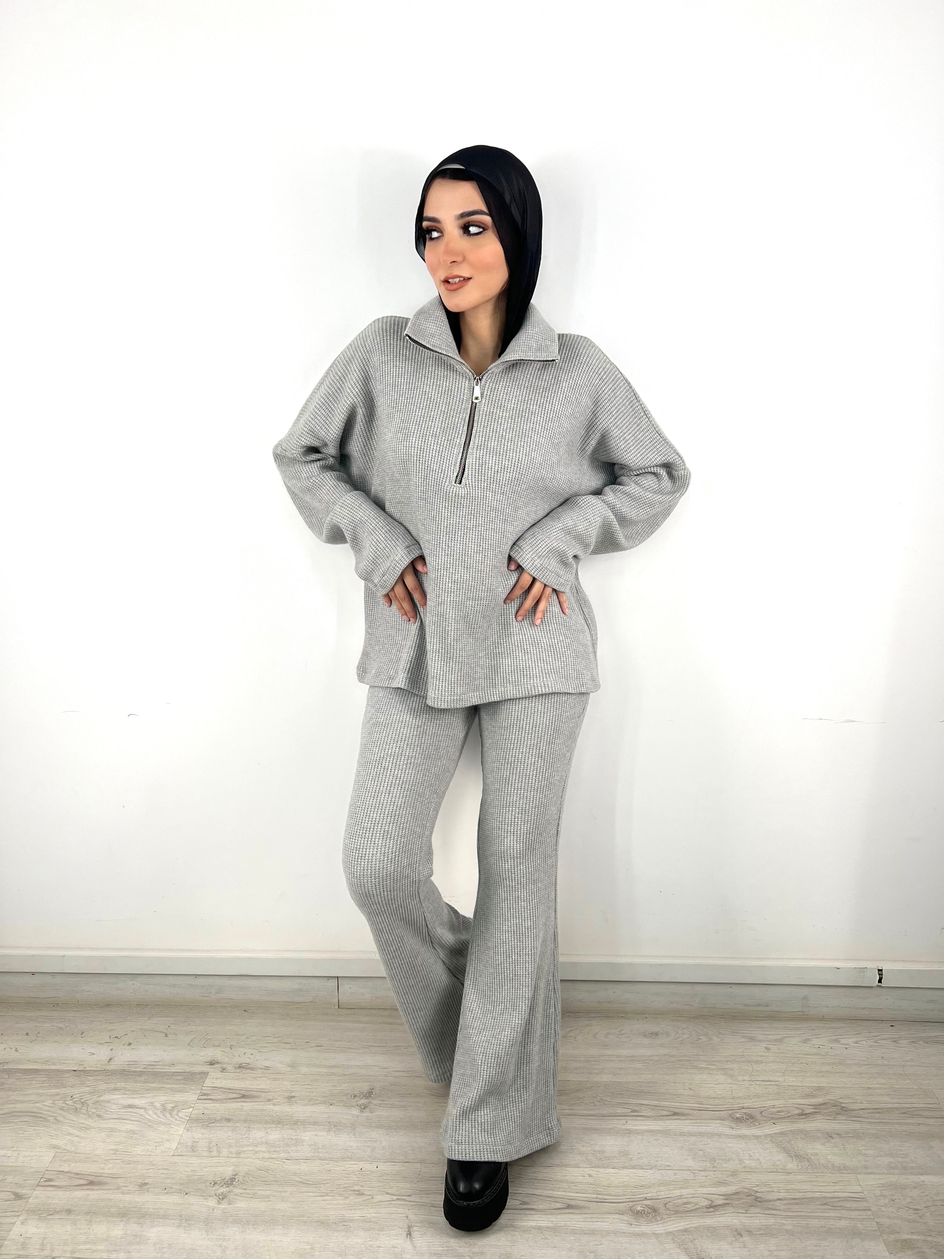 Warmy Heavy Knit Flare Pants Grey