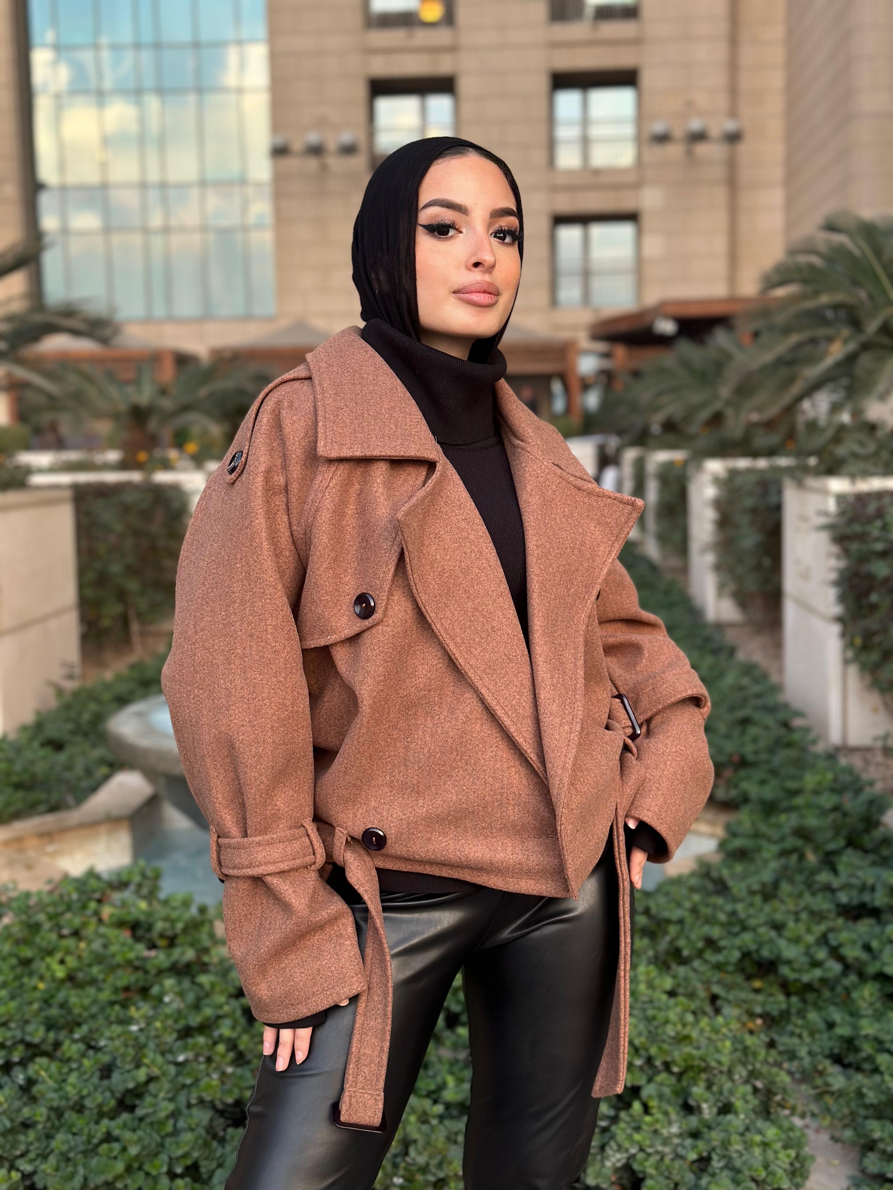 Cropped Heavy Coat Beige
