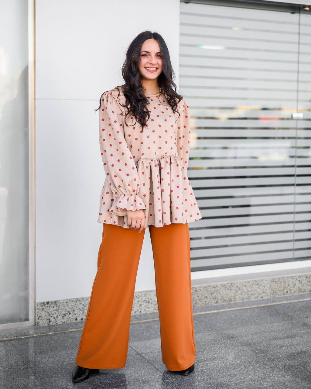 Dotty Suede Blouse Beige