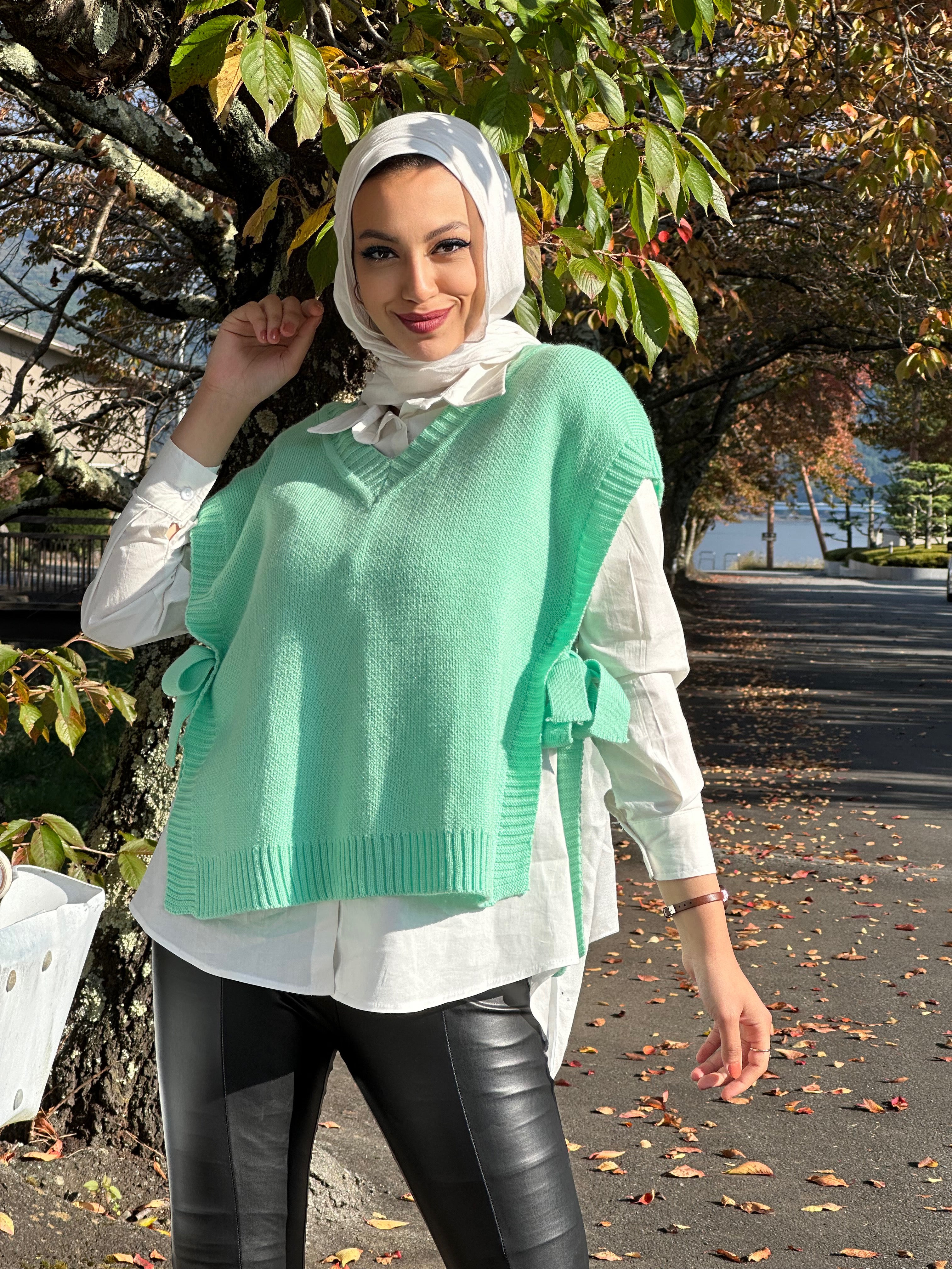 V Wrap Vest Mint Green