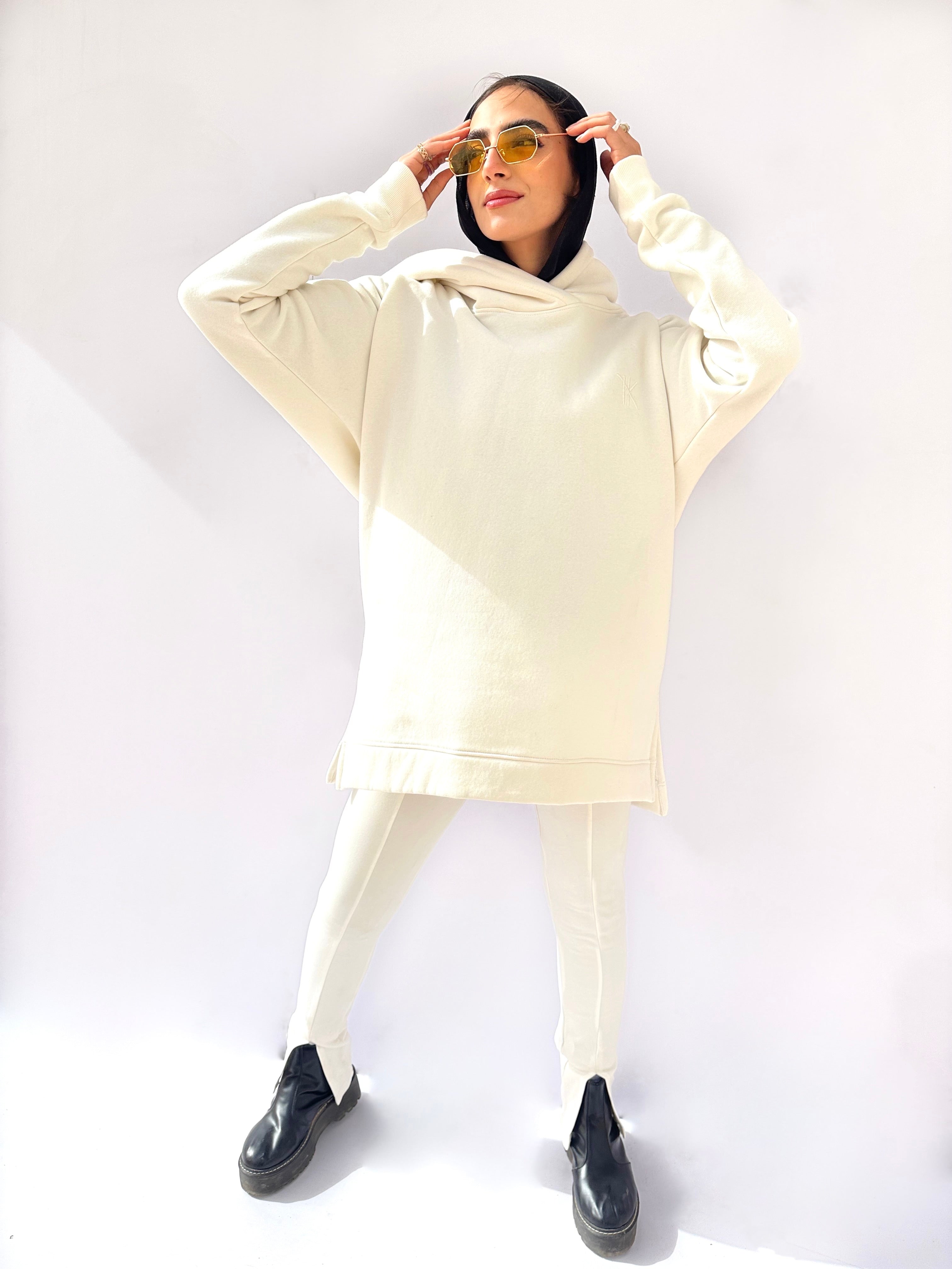 Less Me Split Skinny Cream Pants