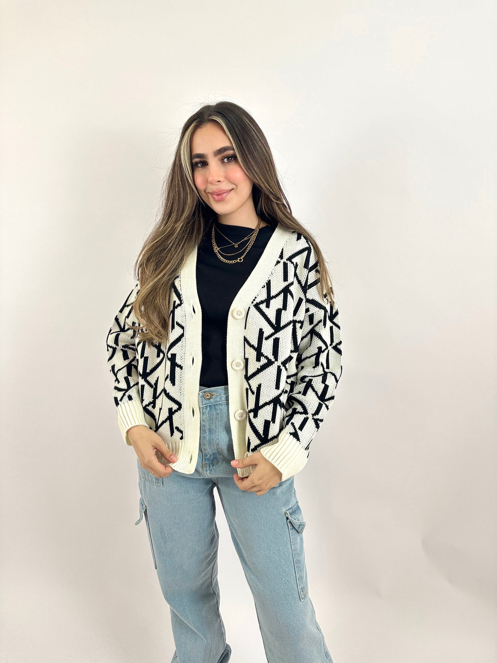 Monogram Cardigan Cream Coal