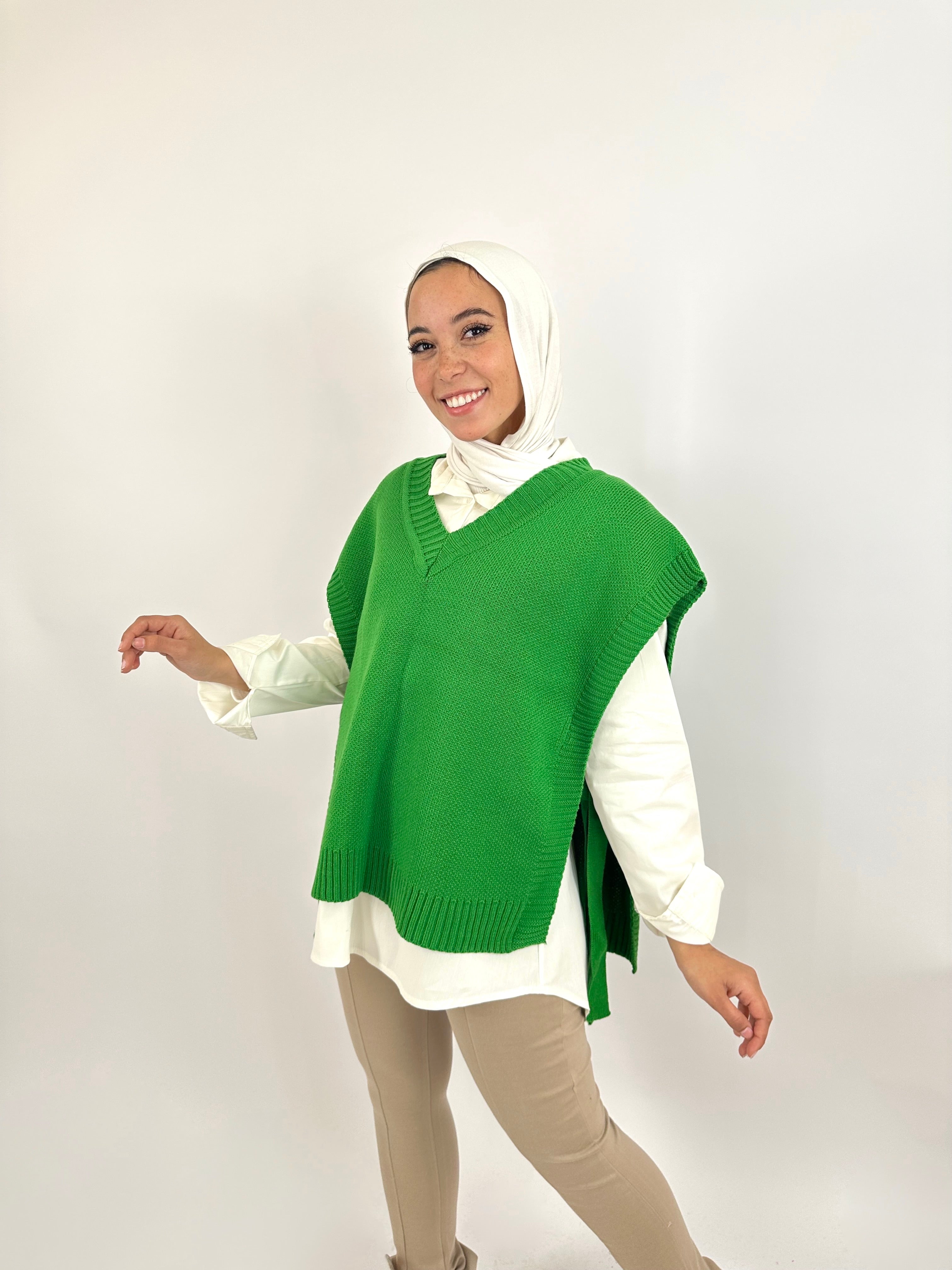 V Wrap Vest Forest Green