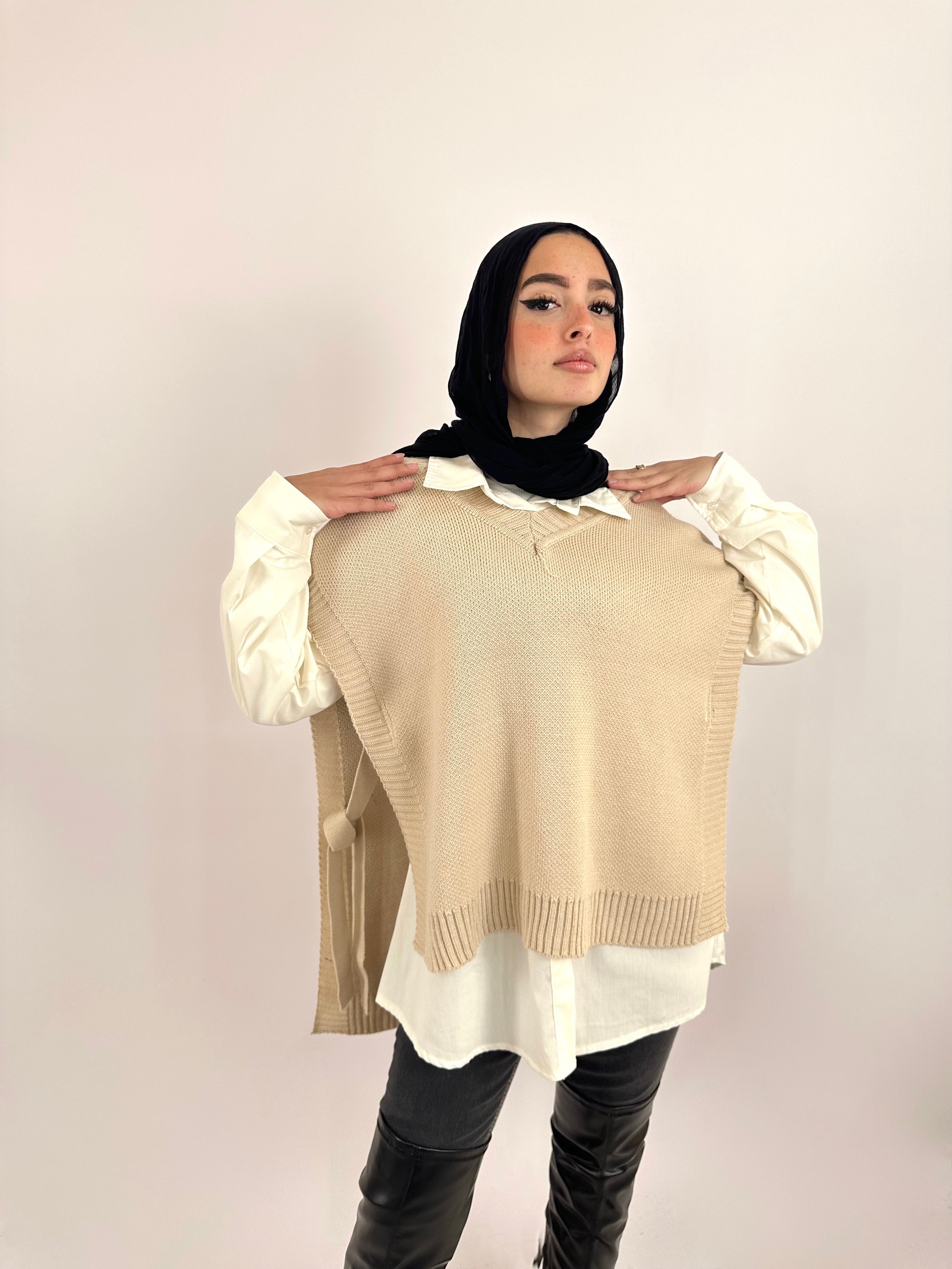 V Wrap Vest Heather Beige
