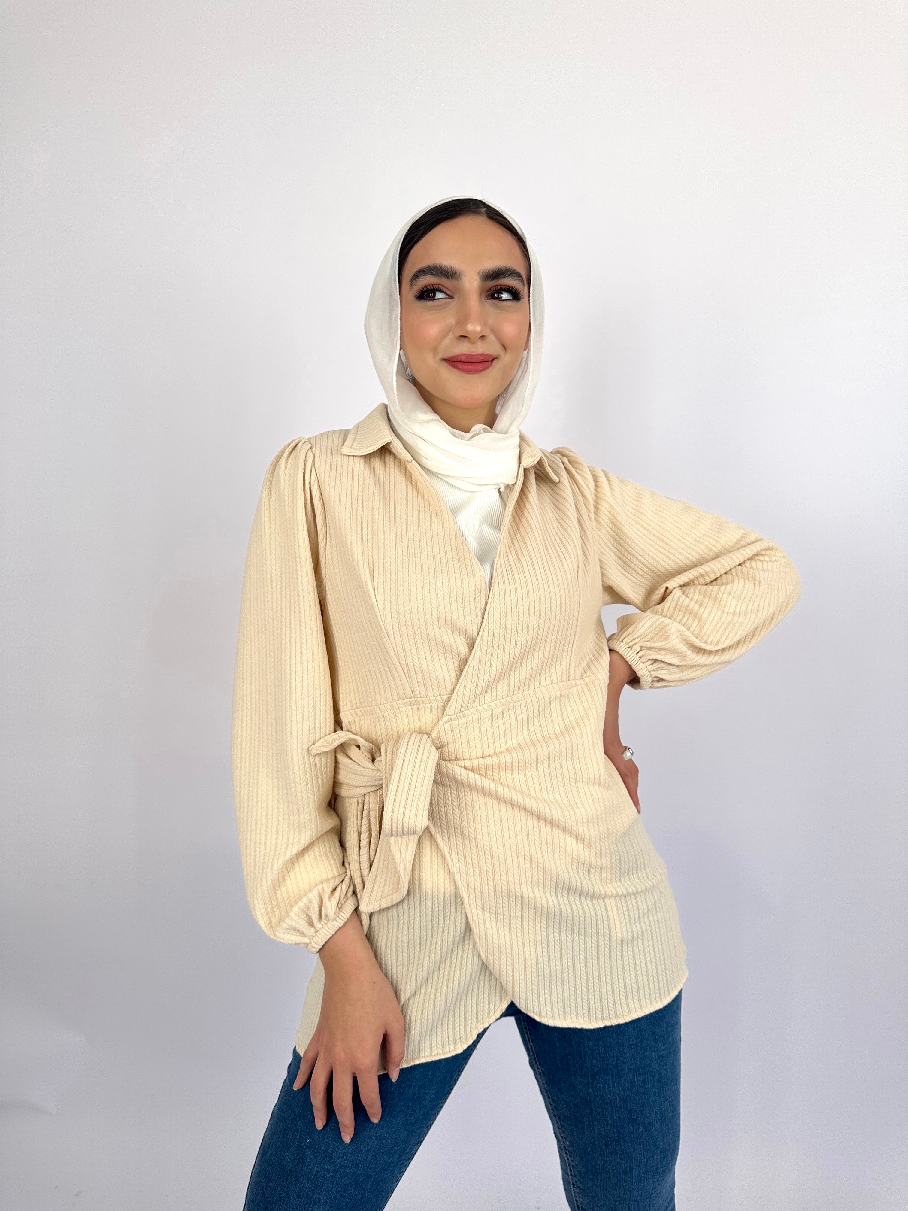 Wrap It Sweater Beige