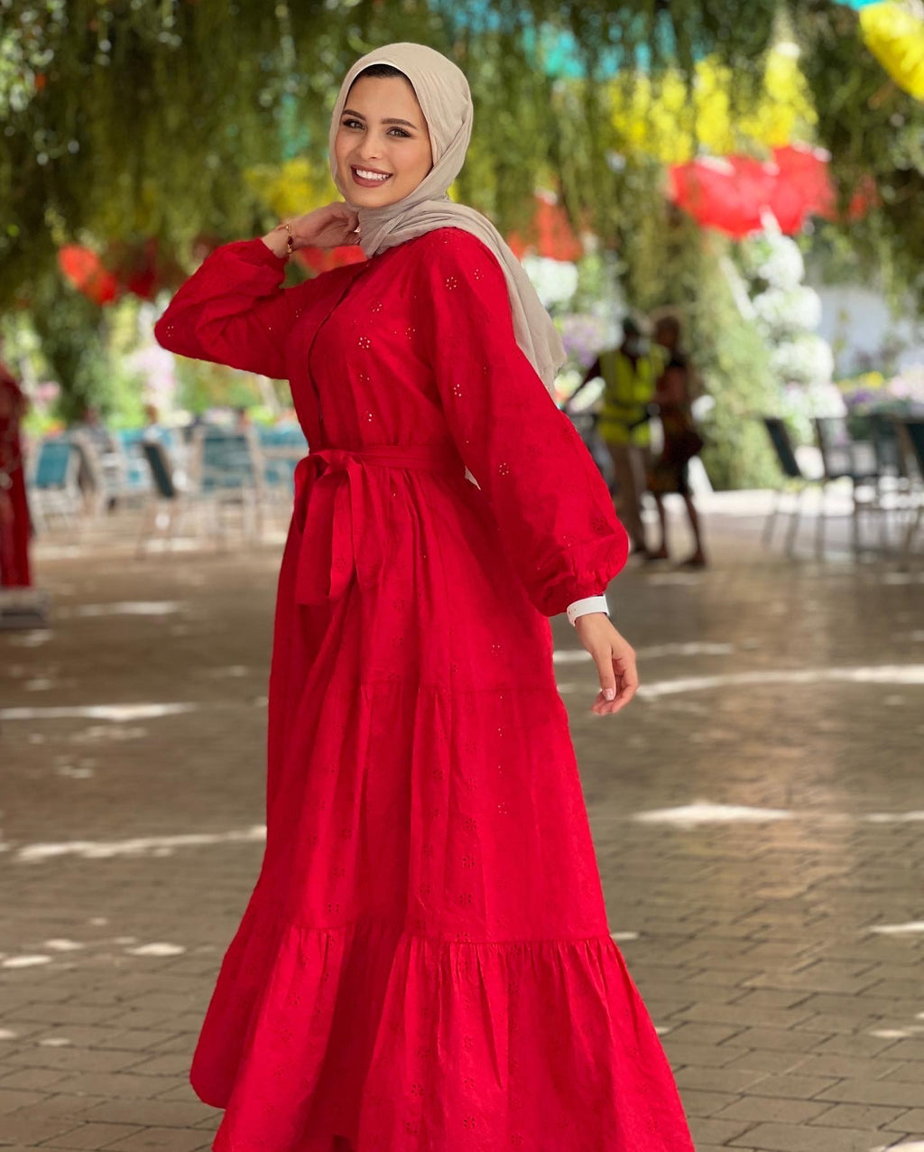 New Cutout Dress Cherry